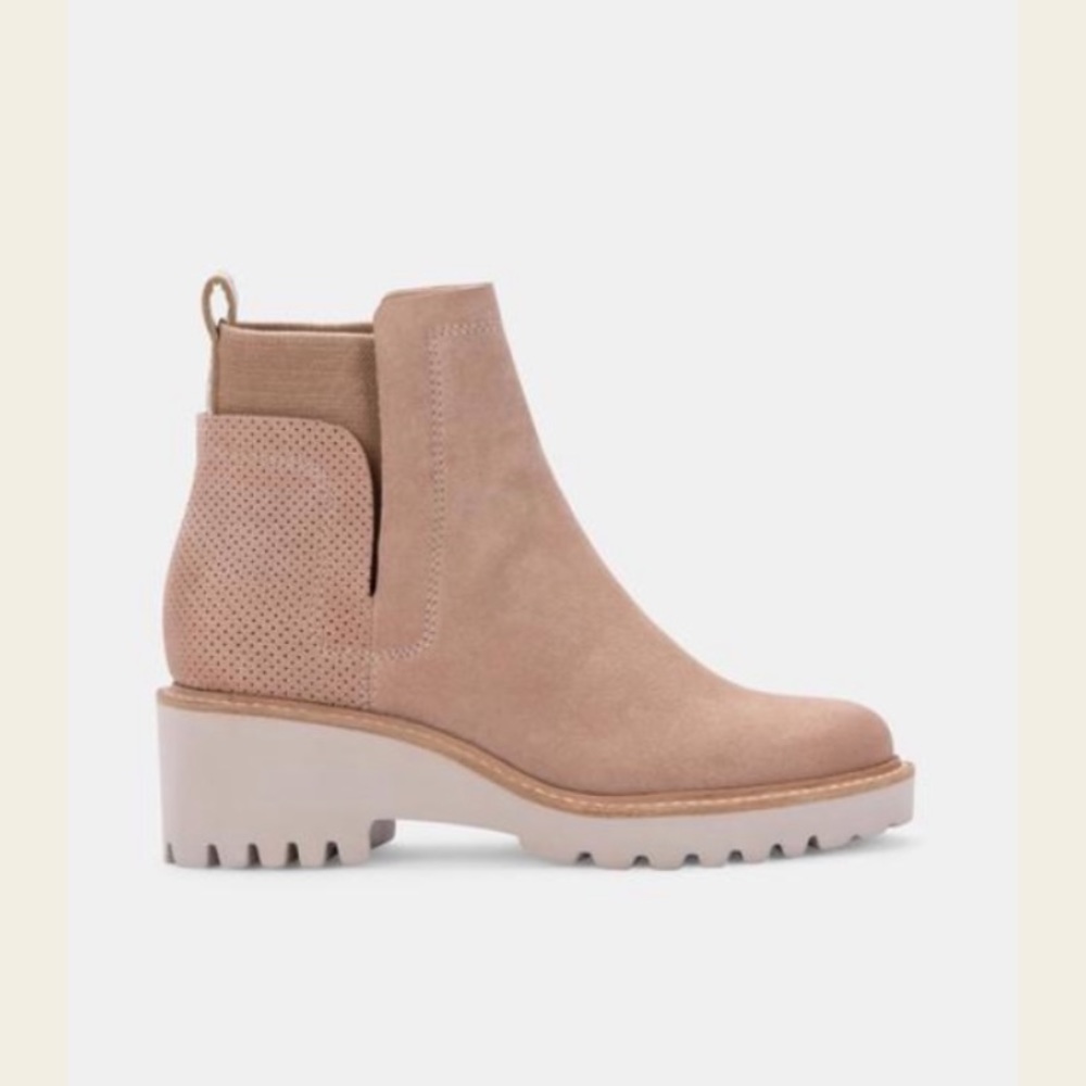 Must have! Dolce Vita BLUSH Suede Huey Booties!
